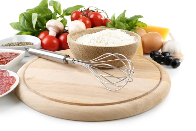 Konstrukcja stołu z przyborami kuchennymi